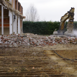 Démolition - Corps de Bâtiment : préparez le terrain en démolissant les structures existantes Vence